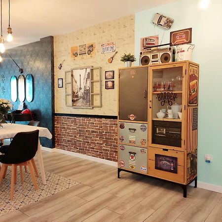 Appartamento ViNTAGE Loft 15 Minutes From Málaga Costa Del Sol Airport Alhaurín de la Torre Esterno foto